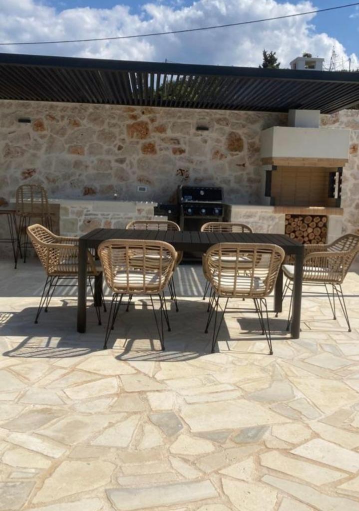 Stone Patio with Cooking Station
